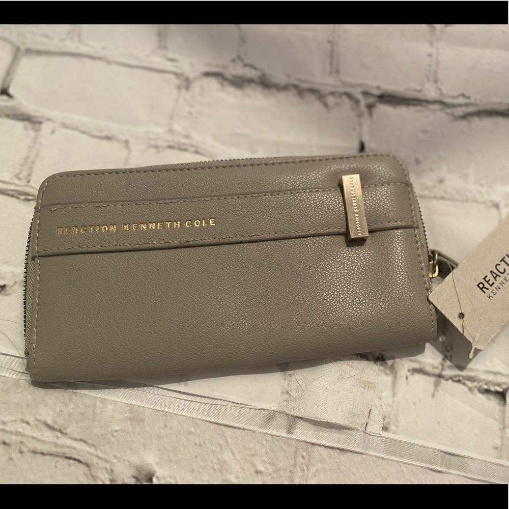 🆕 KENNETH COLE REACTION | Grey Wallet